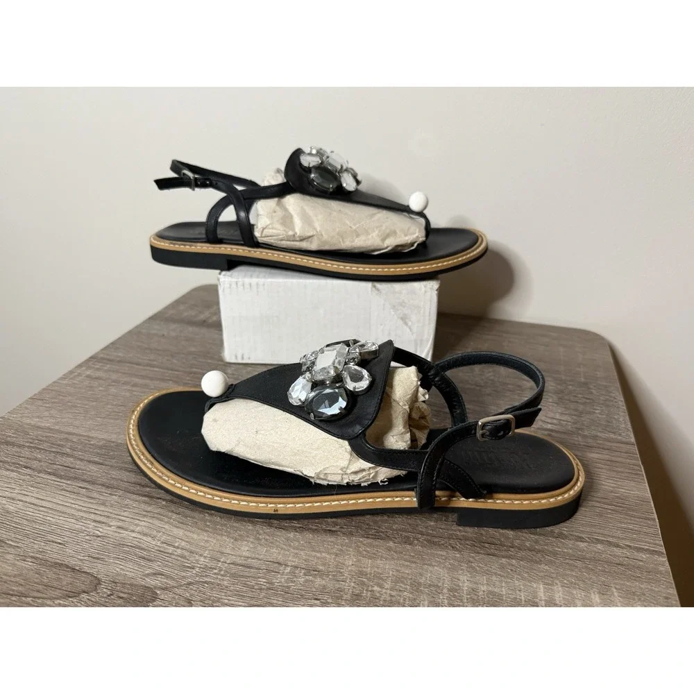 Pertini Black Jeweled Leather thong sandals ankle buckle Women's Sz 8 Made Spain